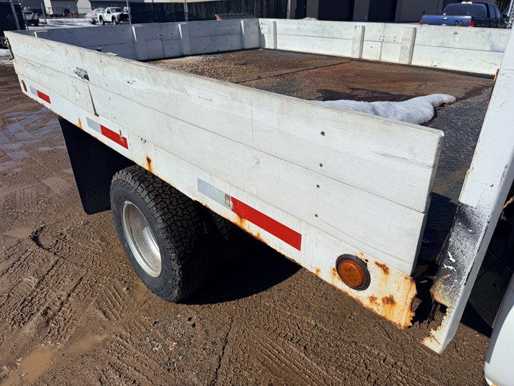 2006-chevrolet-3500hd-image-24