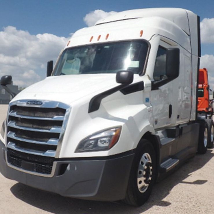 2020 FREIGHTLINER CASCADIA 126