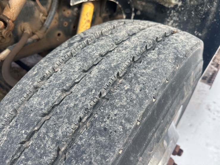 1995-international-8100-image-84