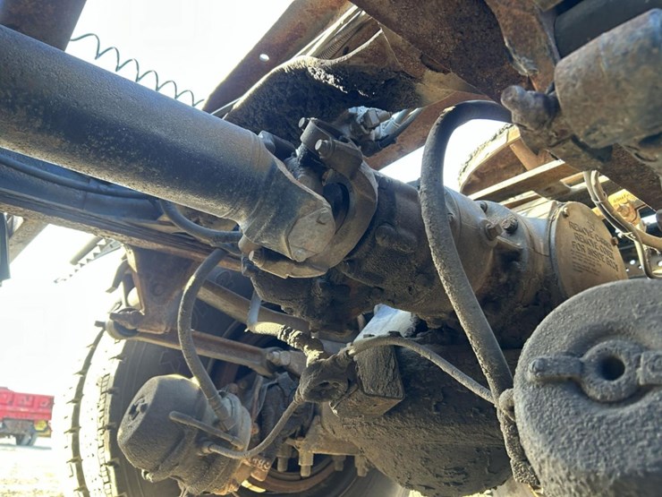 2003-massey-ferguson-8-image-23