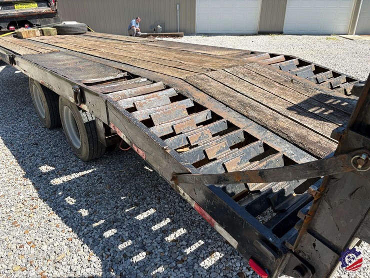 1998-cherokee-r20-20+5-dual-t/a-tag-trailer-image-34