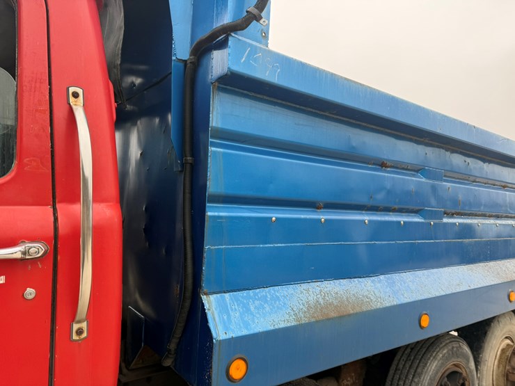 mack-dm688s-image-11