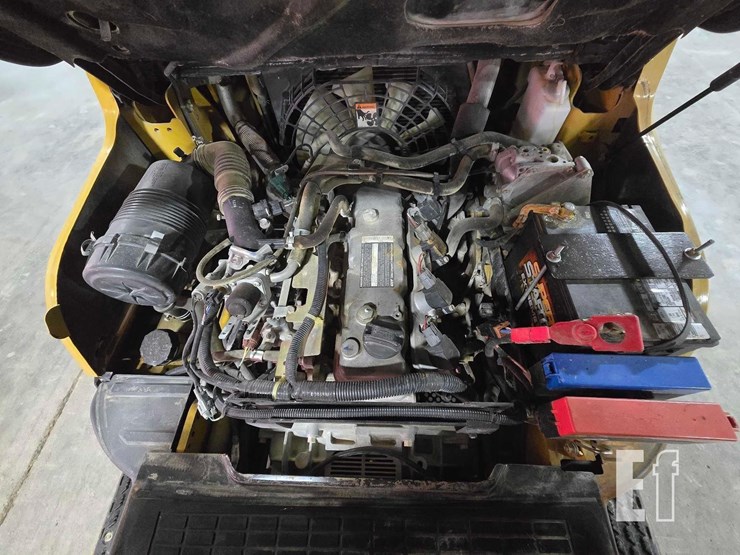 2019-caterpillar-gp25n-image-21