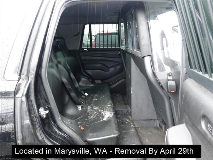 2016-chevrolet-tahoe-image-3