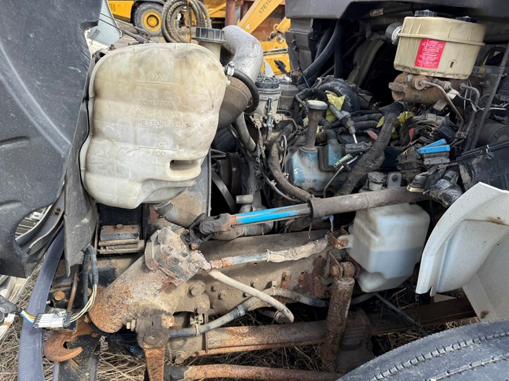 2007-international-durastar-4200-image-38