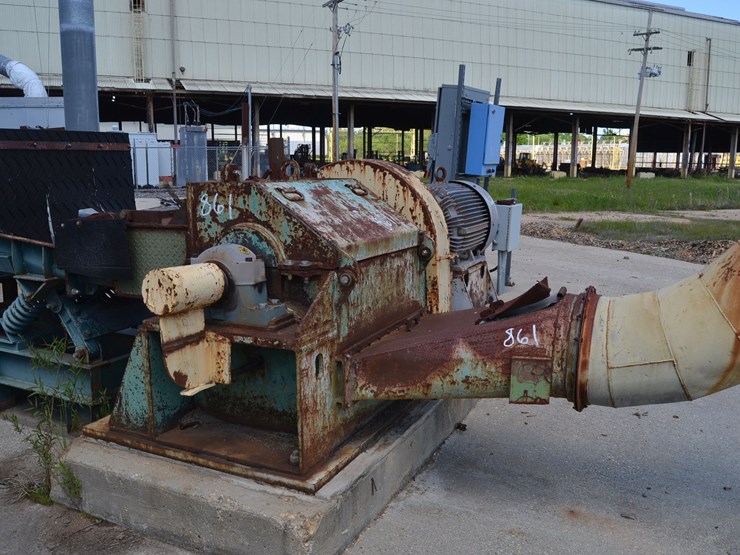 montgomery-34"-horizontal-grinder-image-1