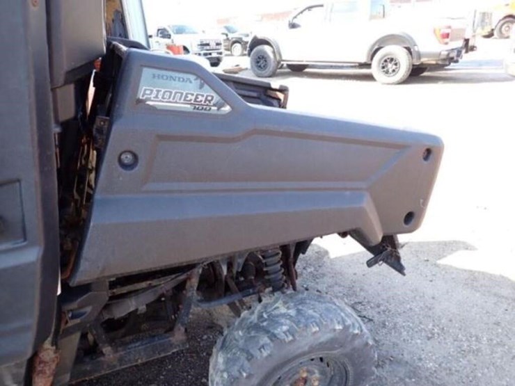 2016-pioneer-4x4-image-27