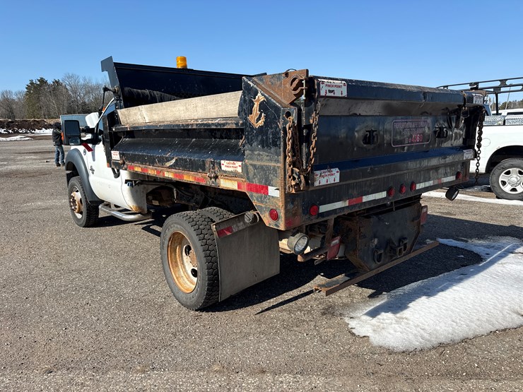 2014-ford-f550-xl-image-3