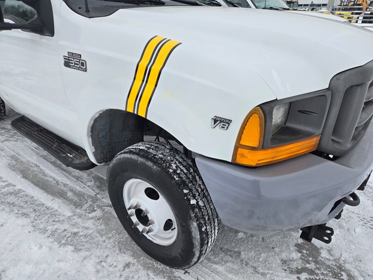 2001-ford-f350-image-11