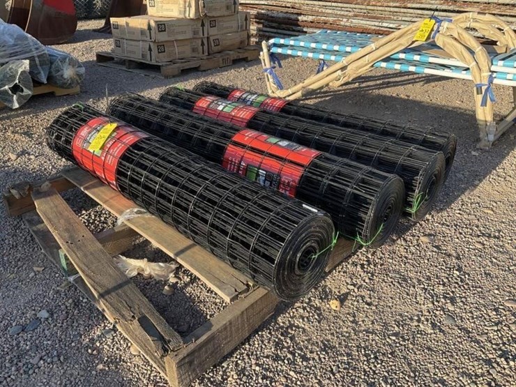 (4)-rolls-of-4‘-x-50‘-galvanized-fencing-image-1