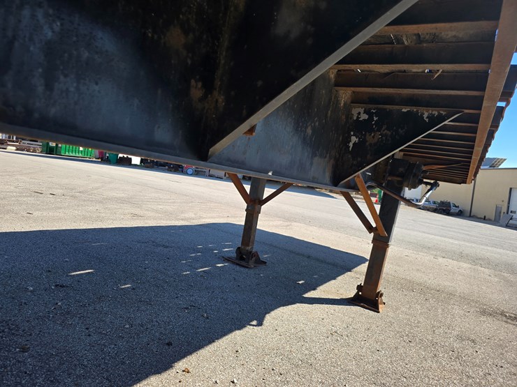 1986-utility-flatbed-image-66