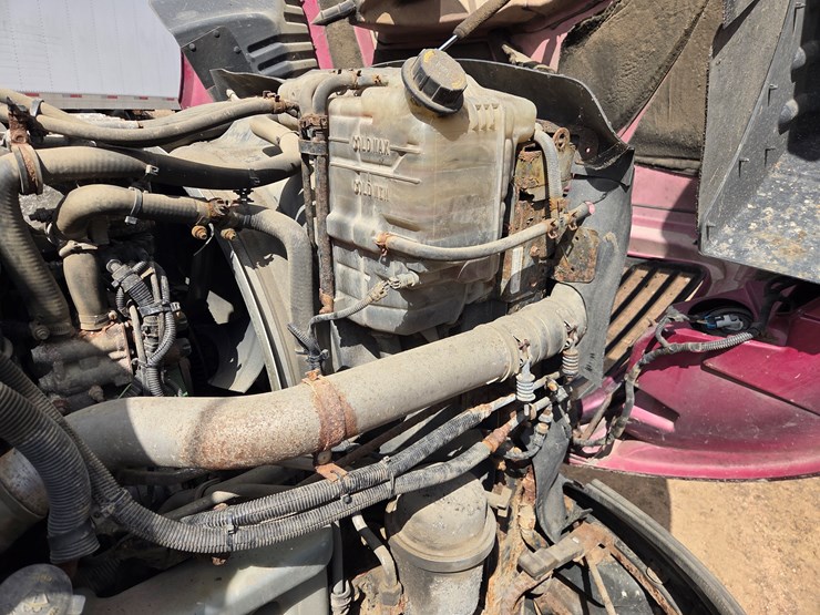 2012-international-prostar-image-39