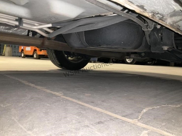 2015-ford-explorer-image-29