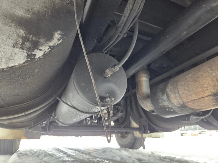 2003-kenworth-t800-image-42