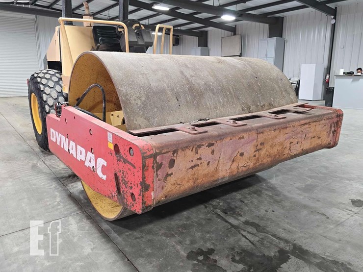 2007-dynapac-ca250d-image-10