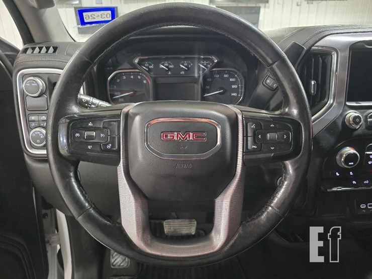 2021-gmc-sierra-1500-image-10