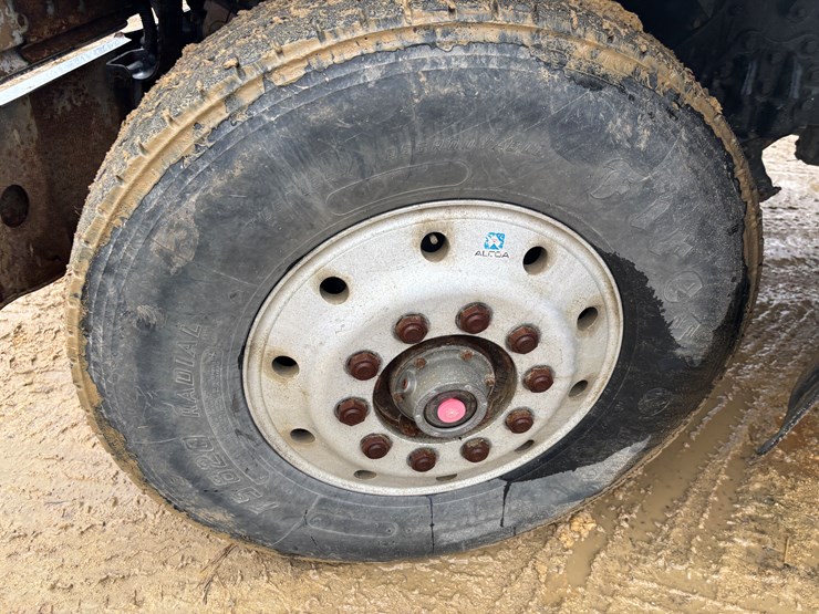 1997-ford-lt8000-image-88