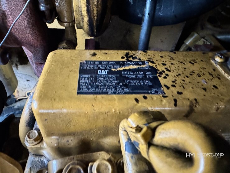 2014-caterpillar-305.5e-image-38