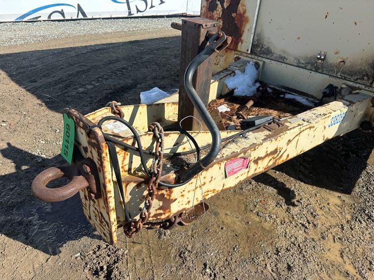 #60115-•-ingersoll-rand-1070-towable-air-compressor-image-9