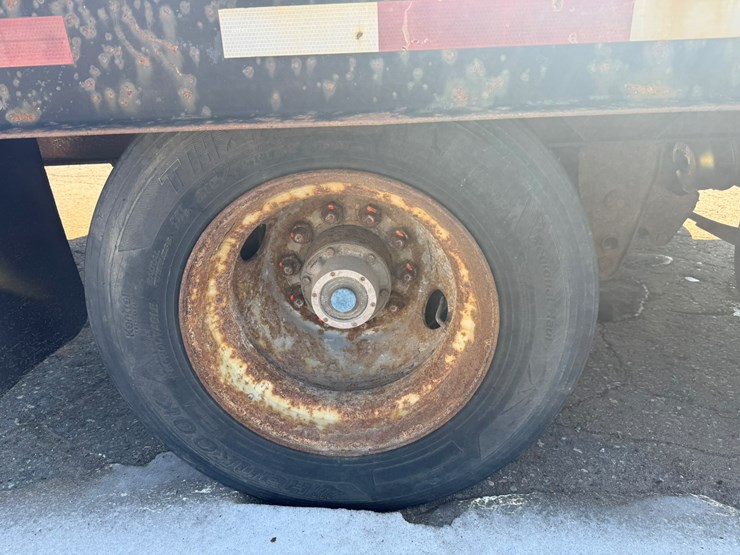 #1099-•-butler-26'-equipment-trailer-image-15