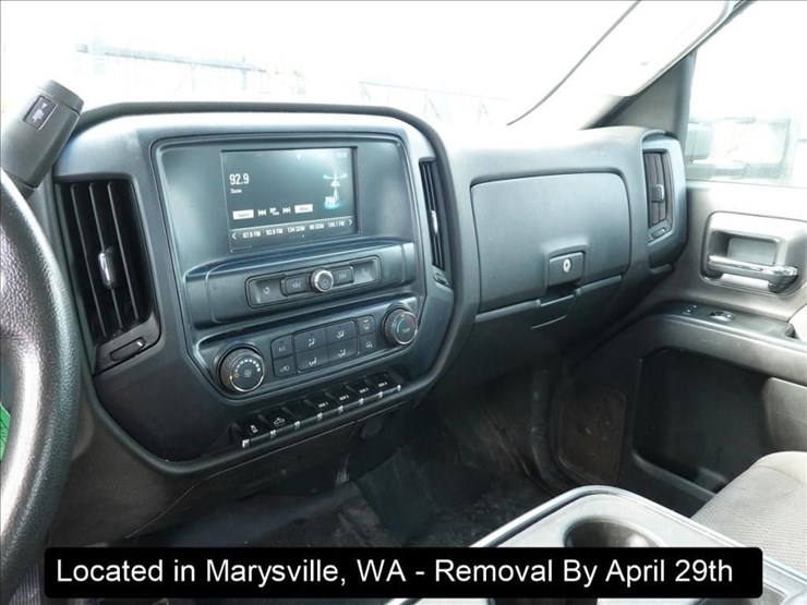 2019-chevrolet-3500-image-16