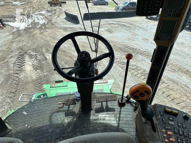 2000-john-deere-9750-sts-image-18