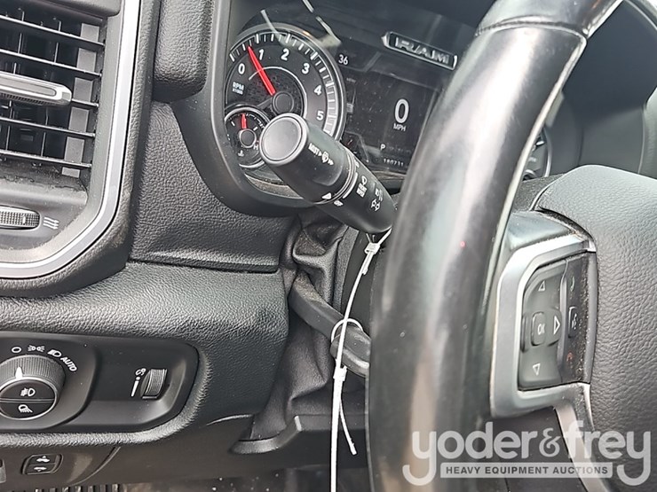 2018-dodge-ram-1500-image-30