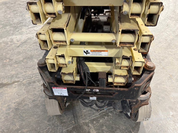 2019-jlg-1932r-image-9