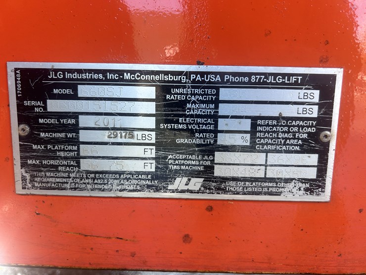 2011-jlg-660sj-image-61