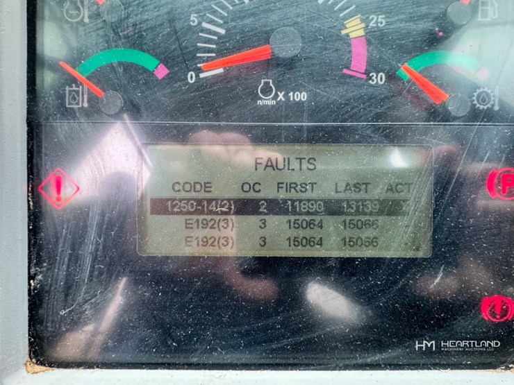 2012-caterpillar-966k-image-23