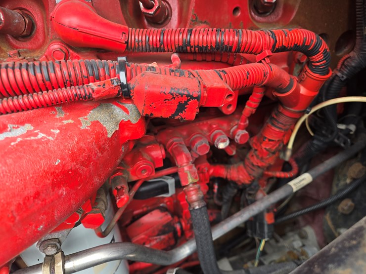 peterbilt-579-image-56