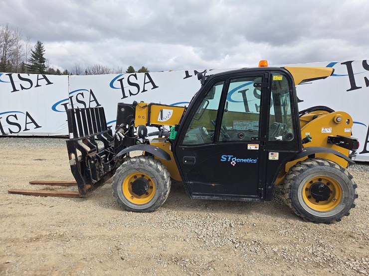 2021-caterpillar-th255-image-2