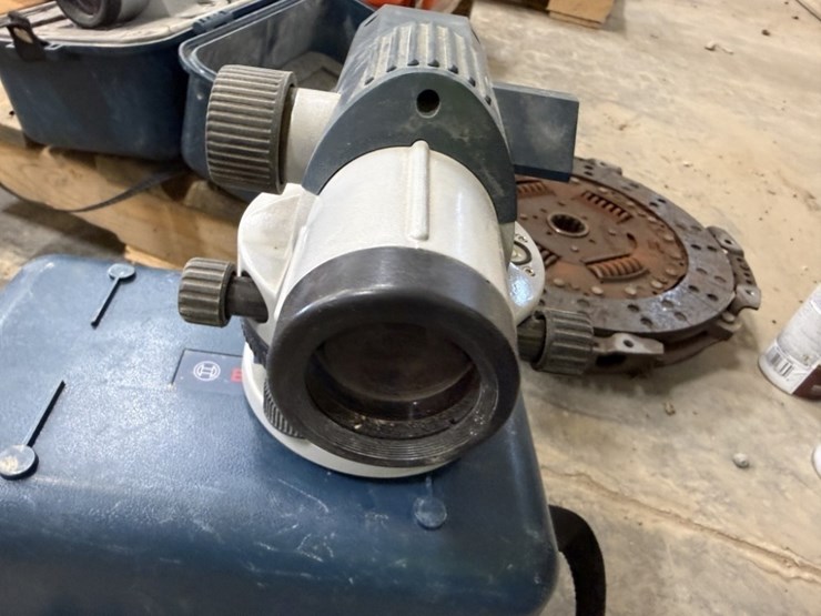 bosch-gol32-optical-laser-level-image-3