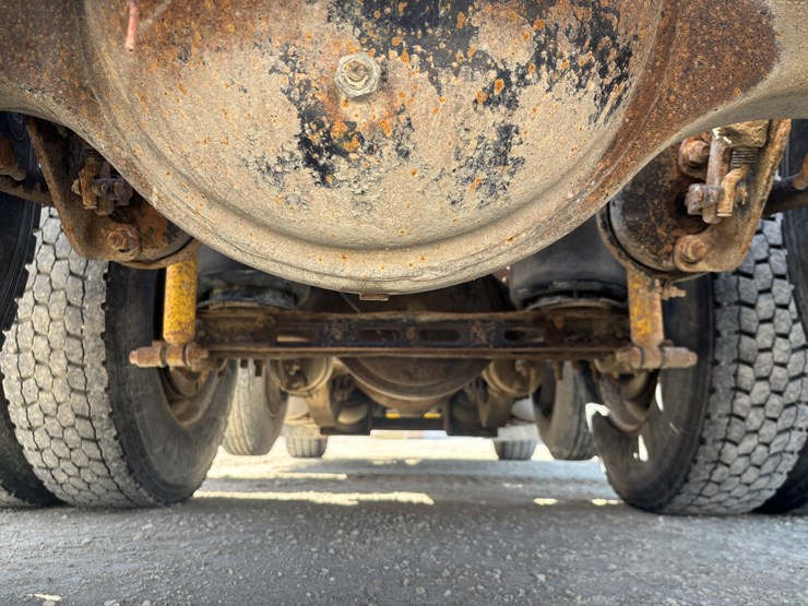 1994-international-9400-image-96