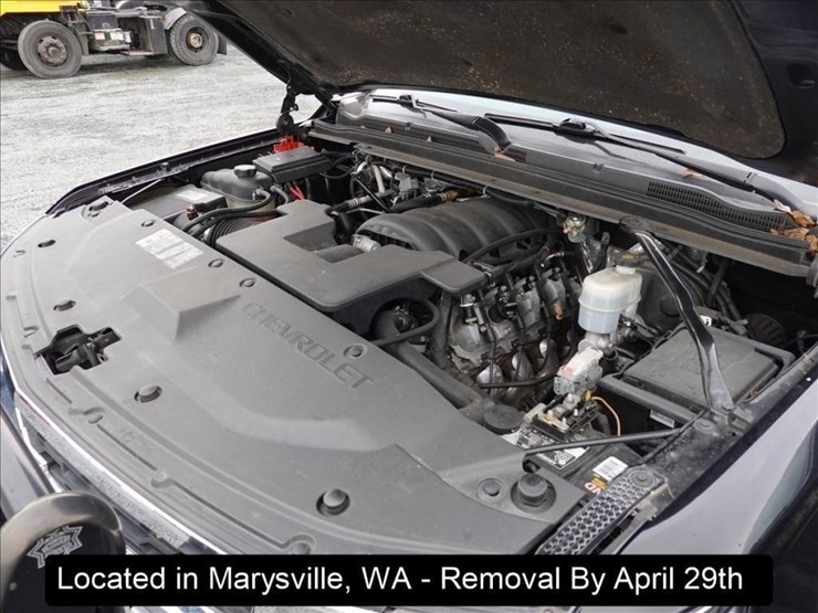 2016-chevrolet-tahoe-image-23