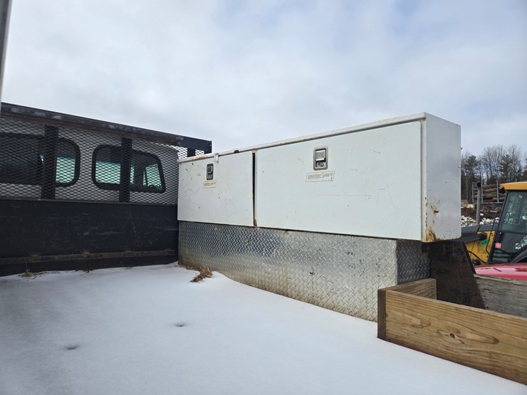 2001-massey-ferguson-8-image-26