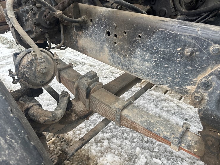 1997-massey-ferguson-8-image-54