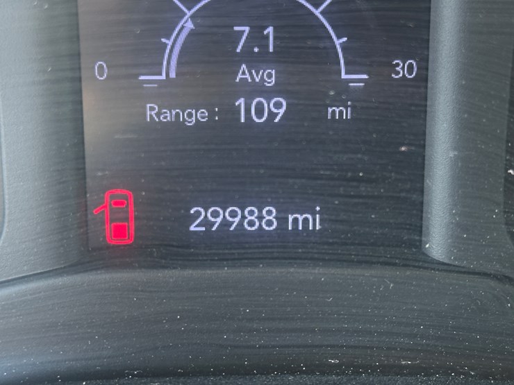 2020-dodge-3500-image-40