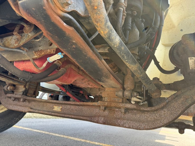 2014-international-4300-sba-image-46