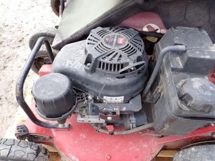 qty-of-(2)-toro-commercial-24-in.-push-mower(s)-image-7