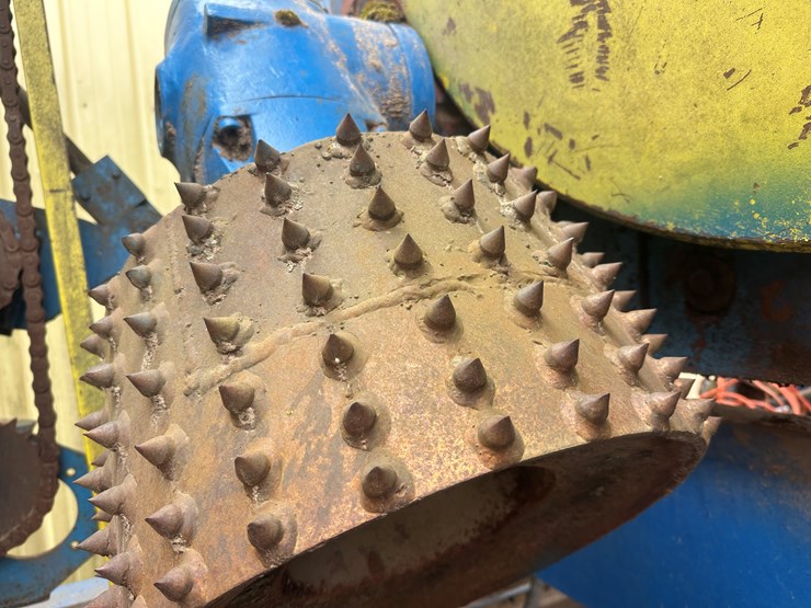 #4944-•-kockums/cancar-cambio-18"-ring-debarker-image-8