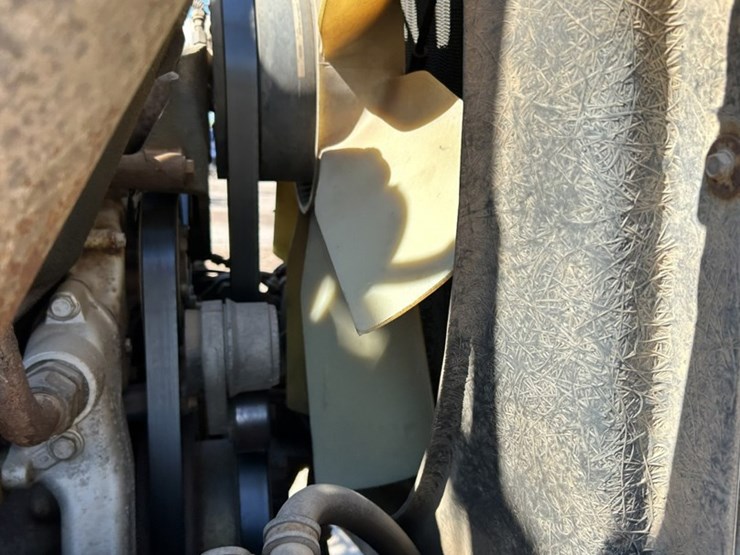 #1114-•-2005-western-star-tri-axle-heavy-haul-truck-tractor-image-38