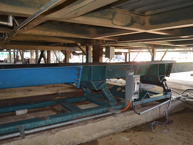 action-24"x40'-vibrating-conveyor-w/-10hp-drive-w/-fiberglass-section-image-3