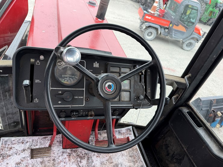 international-986-image-8