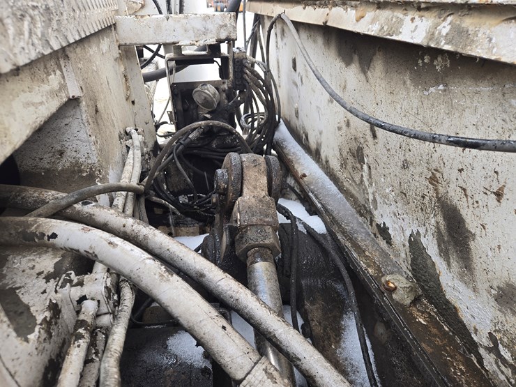 massey-ferguson-8-image-46