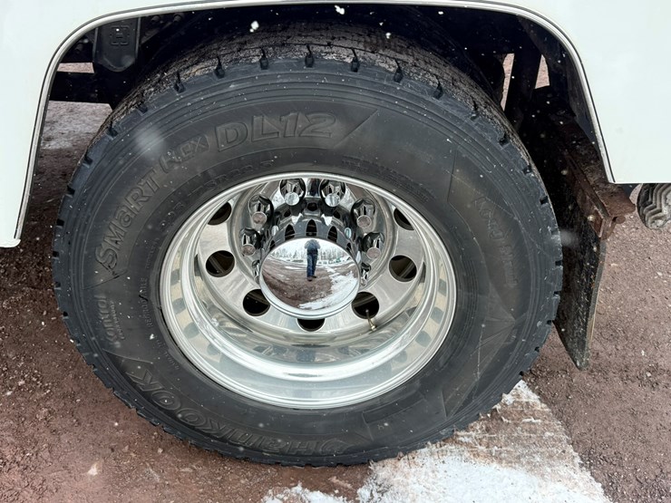 2013-international-4400-sba-image-66