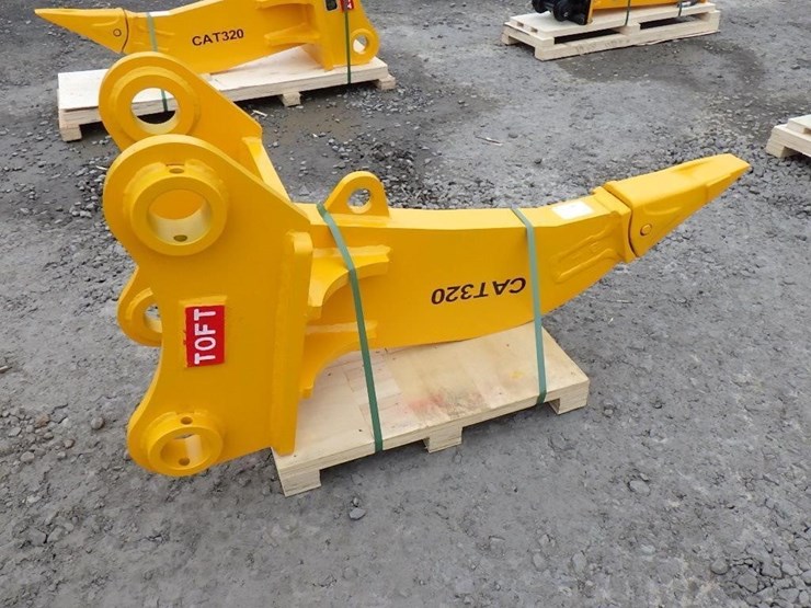 caterpillar-320-image-4