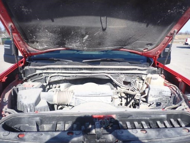 2022-chevrolet-2500hd-image-62