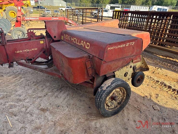 new-holland-273-image-2