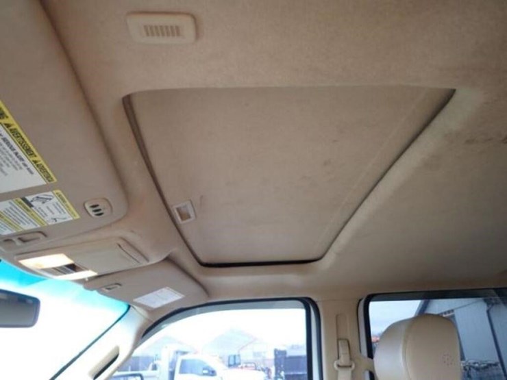 2015-ford-f450-lariat-image-21